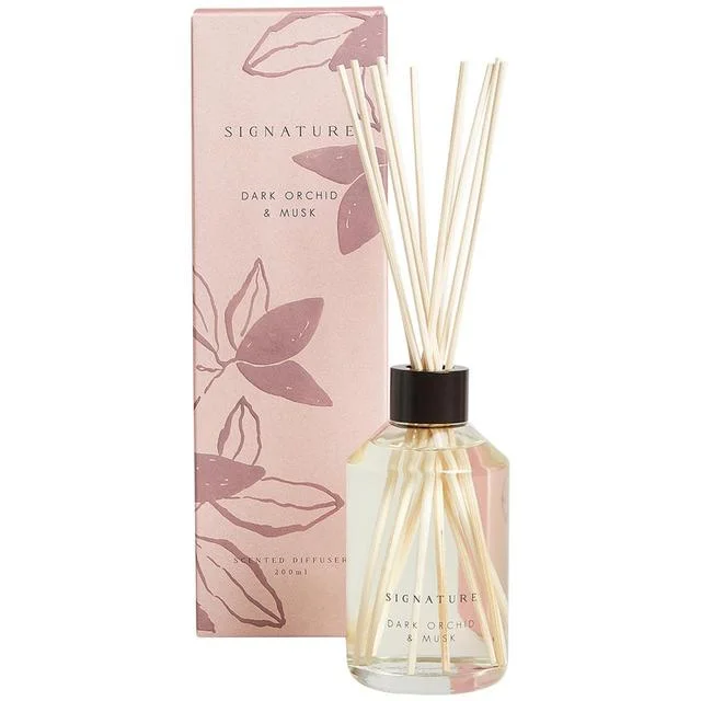 - Air box TSA certified check-inM&S Signature Dark Orchid & Musk Diffuser   200ml