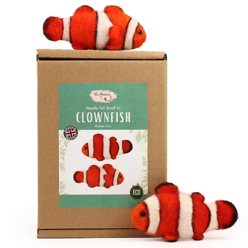 - Foldable and portable cat bagThe Makerss - Small Clownfish Needle Felt Kit